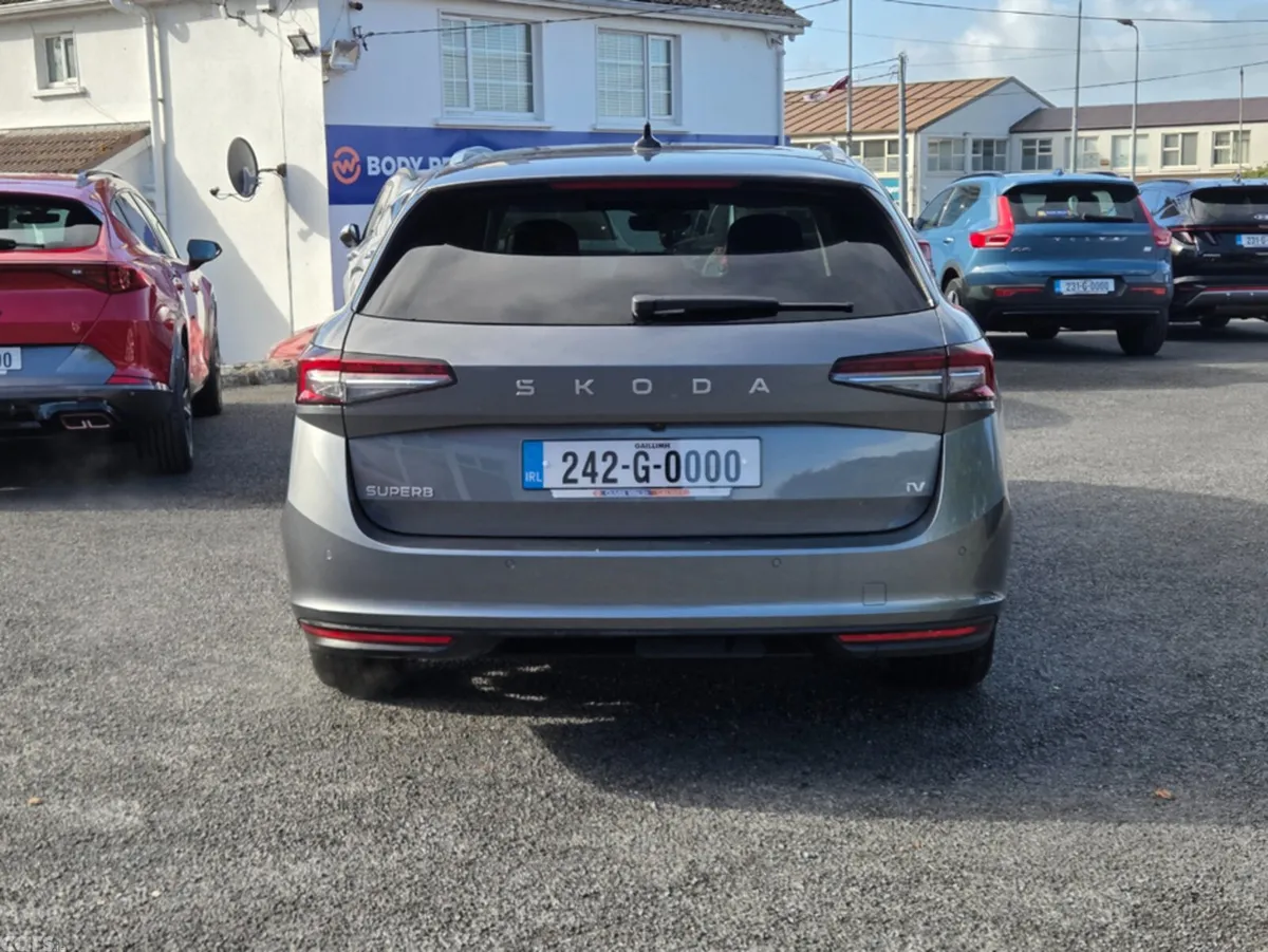 Skoda Superb Estate, Petrol Plug-in Hybrid, 2024, Grey