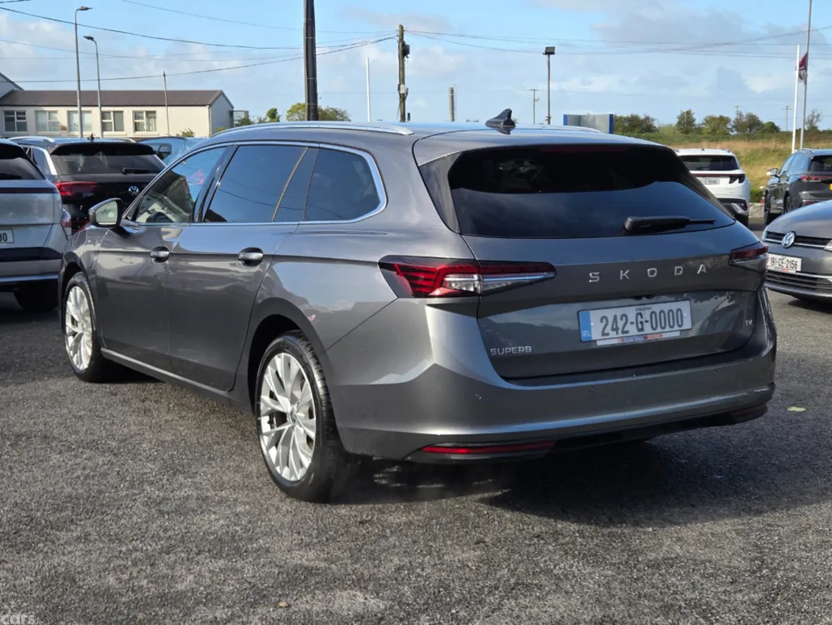 Skoda Superb Estate, Petrol Plug-in Hybrid, 2024, Grey