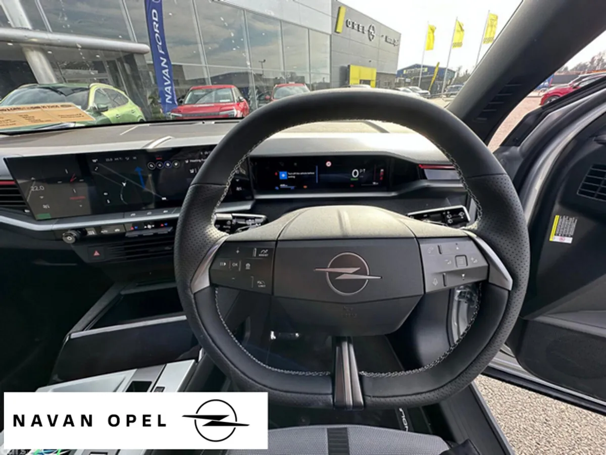Opel Grandland SUV, Petrol Hybrid, 2027, Silver