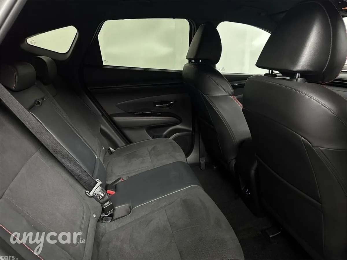 Hyundai Tucson MPV, Petrol Plug-in Hybrid, 2023, Red
