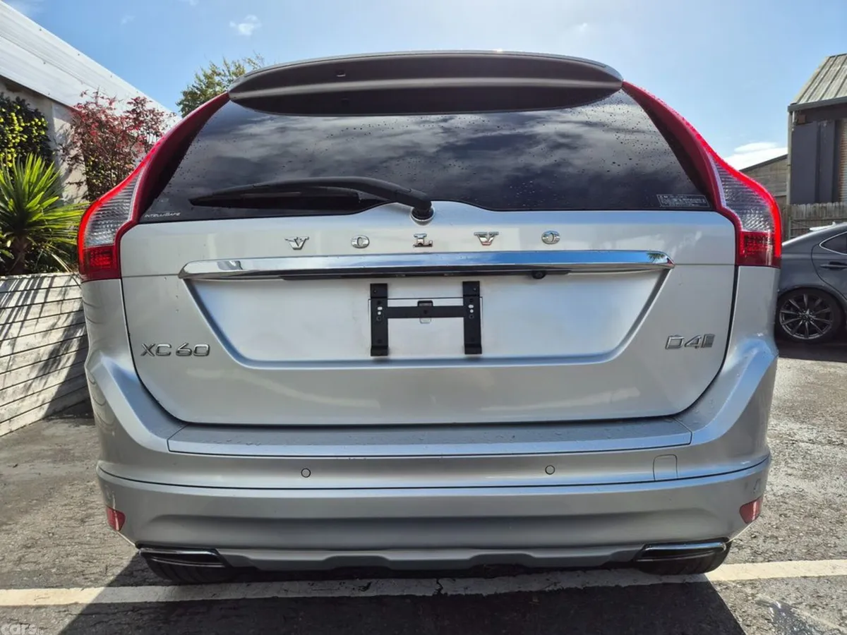 Volvo XC60 SUV, Diesel, 2017, Silver