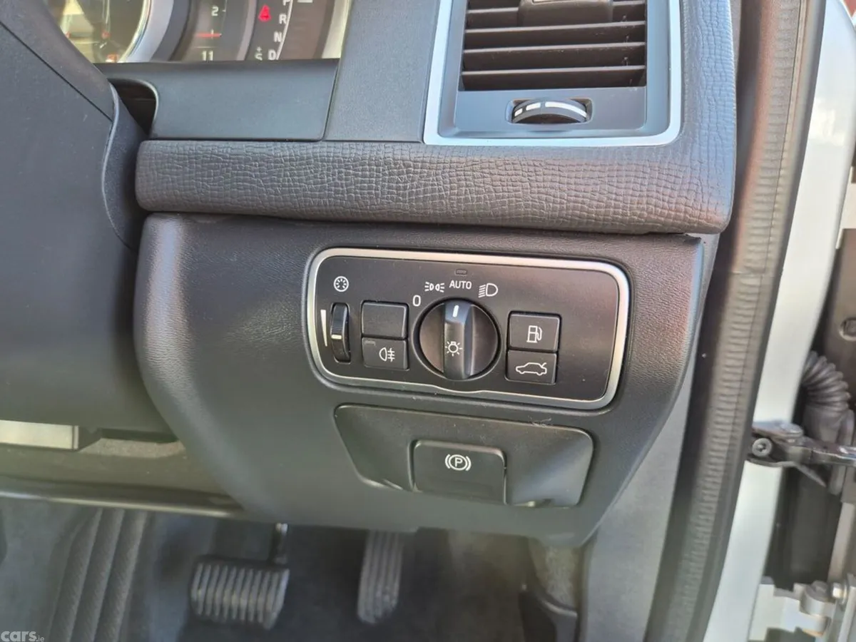 Volvo XC60 SUV, Diesel, 2017, Silver