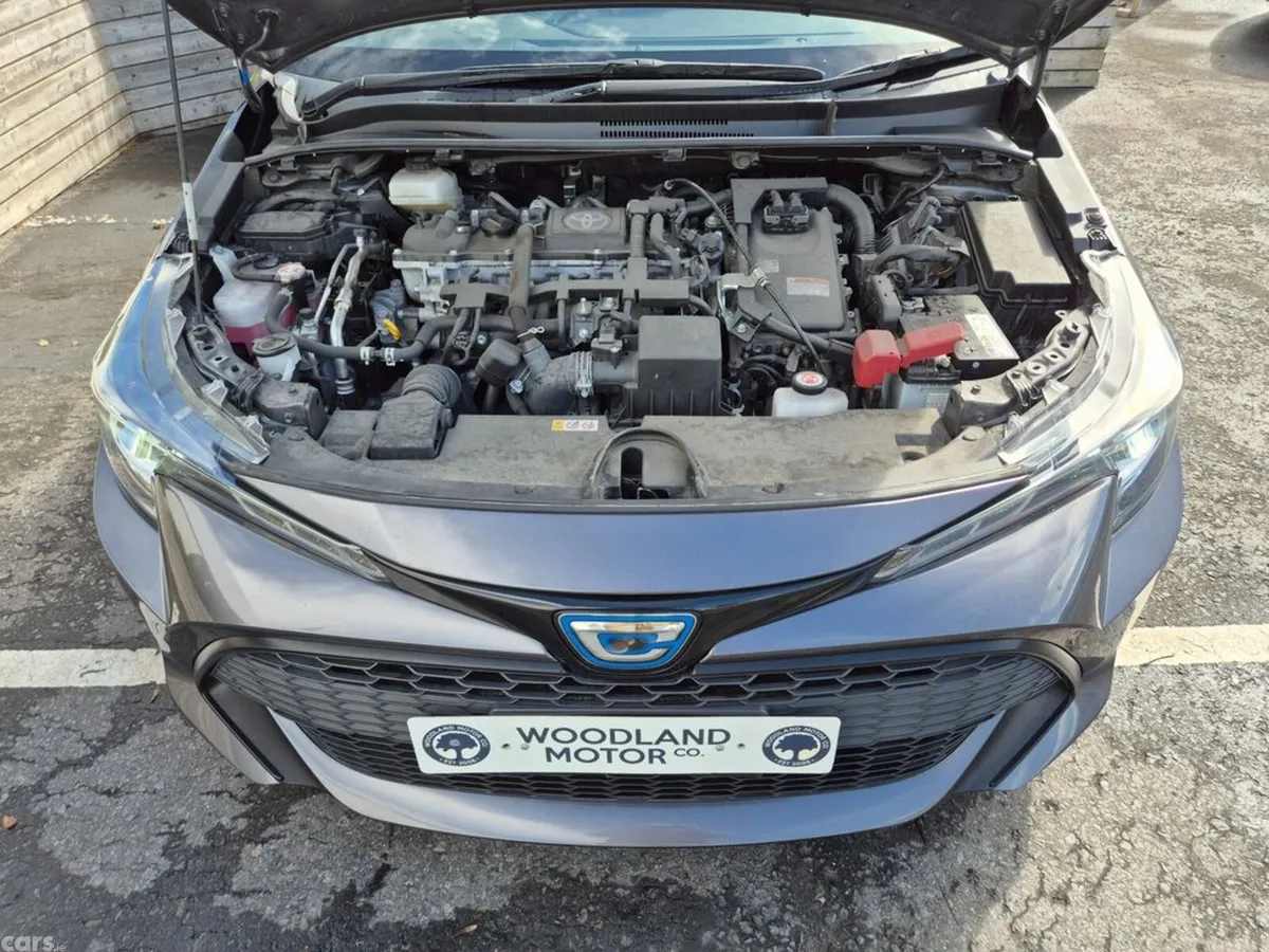 Toyota Corolla Hatchback, Petrol Hybrid, 2022, Grey