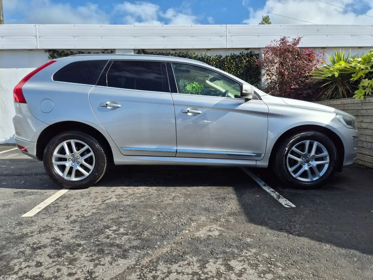Volvo XC60 SUV, Diesel, 2017, Silver