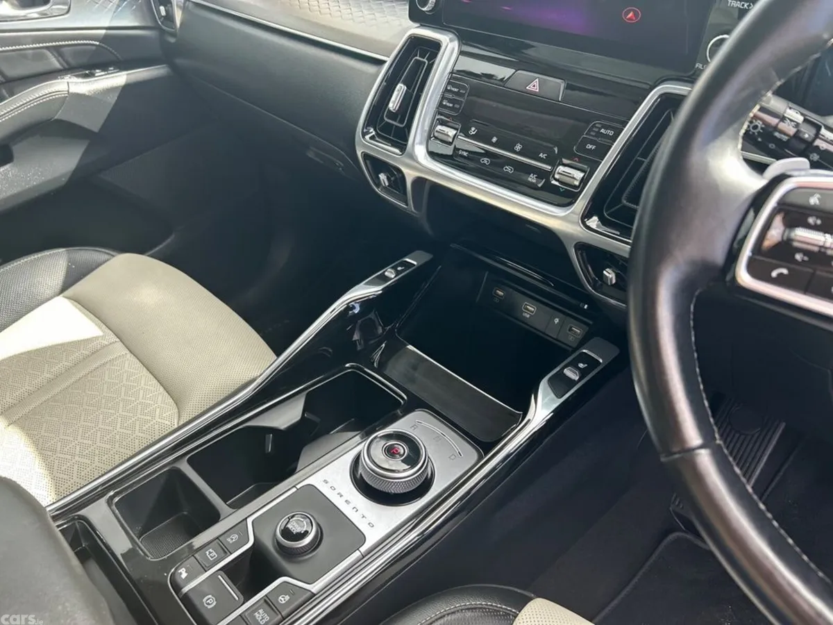 Kia Sorento SUV, Diesel, 2023, Blue