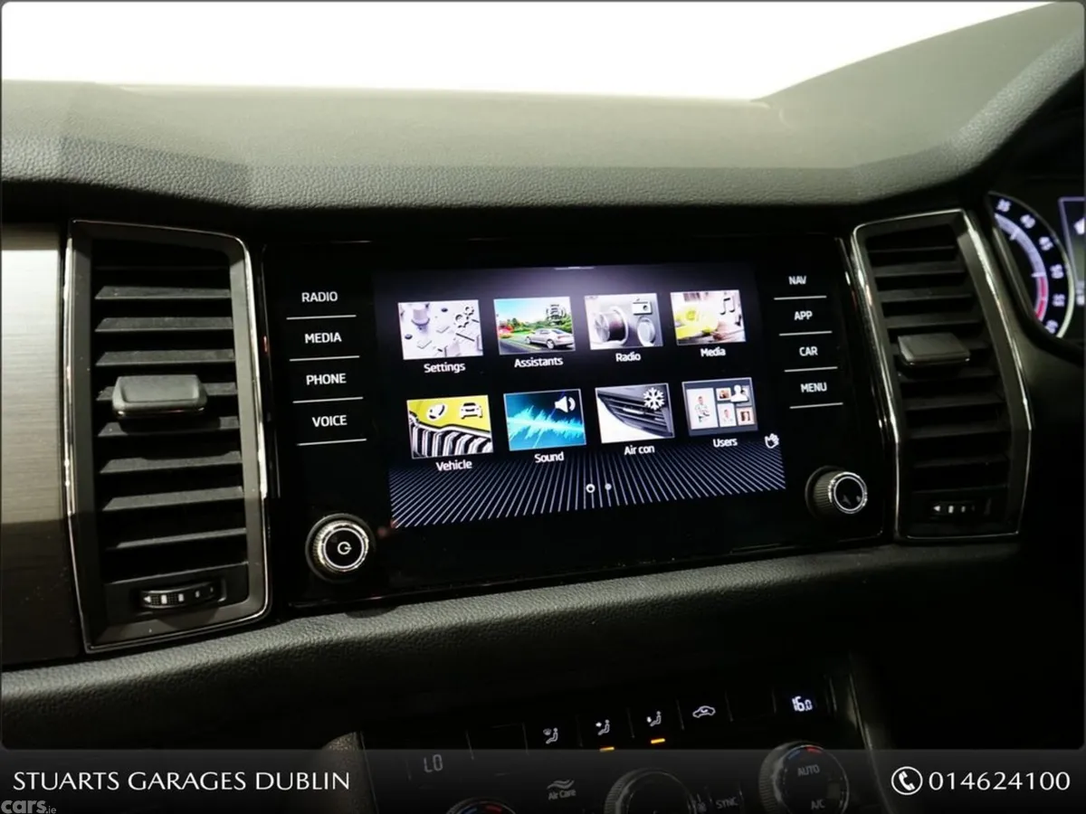 Skoda Kodiaq Estate, Diesel, 2021, Grey