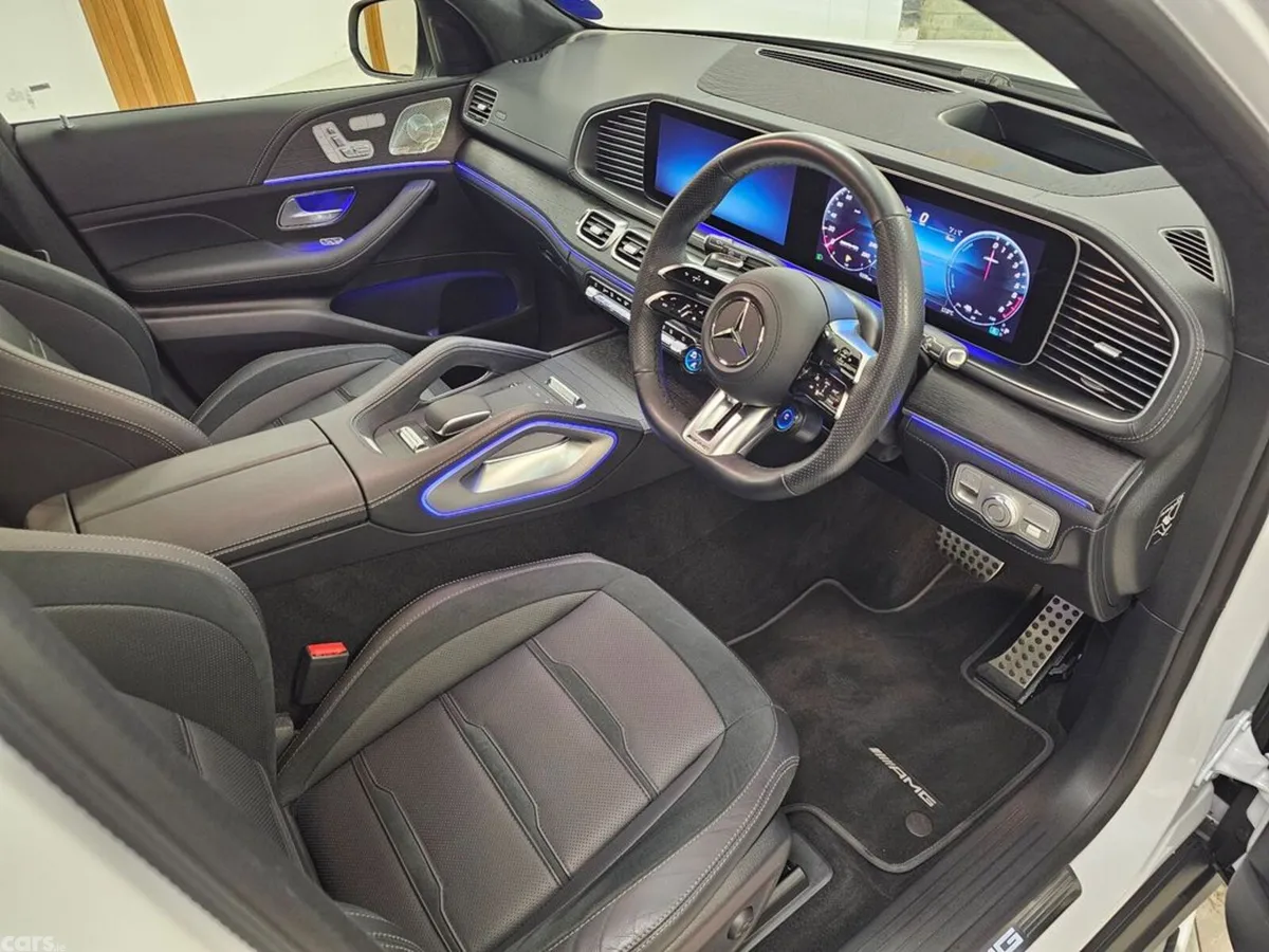 Mercedes-Benz GLE SUV, Petrol Plug-in Hybrid, 2025, White