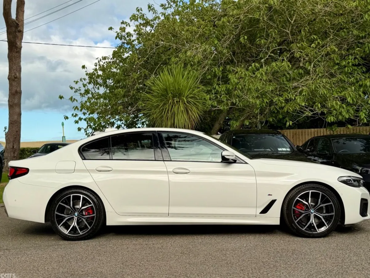 BMW 5-Series Saloon, Diesel, 2021, White