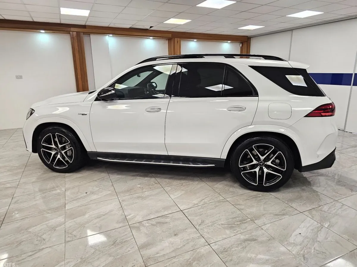 Mercedes-Benz GLE SUV, Petrol Plug-in Hybrid, 2025, White