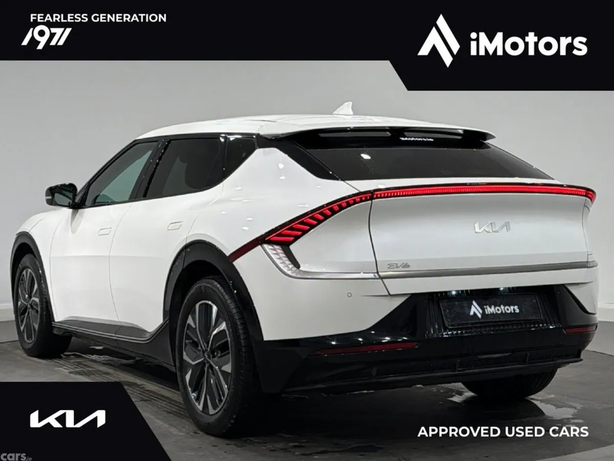 Kia EV6 SUV, Electric, 2024, White