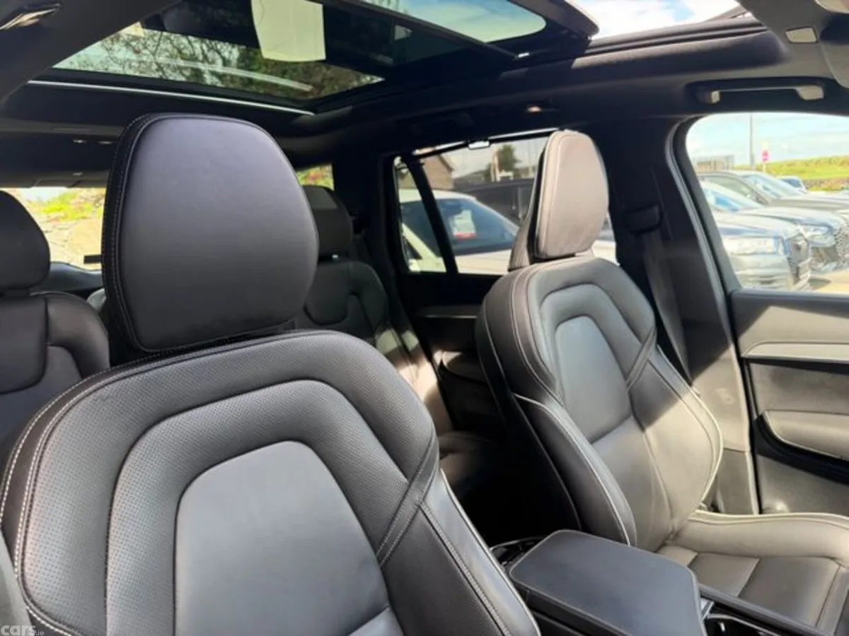 Volvo XC90 SUV, Petrol Plug-in Hybrid, 2024, Black