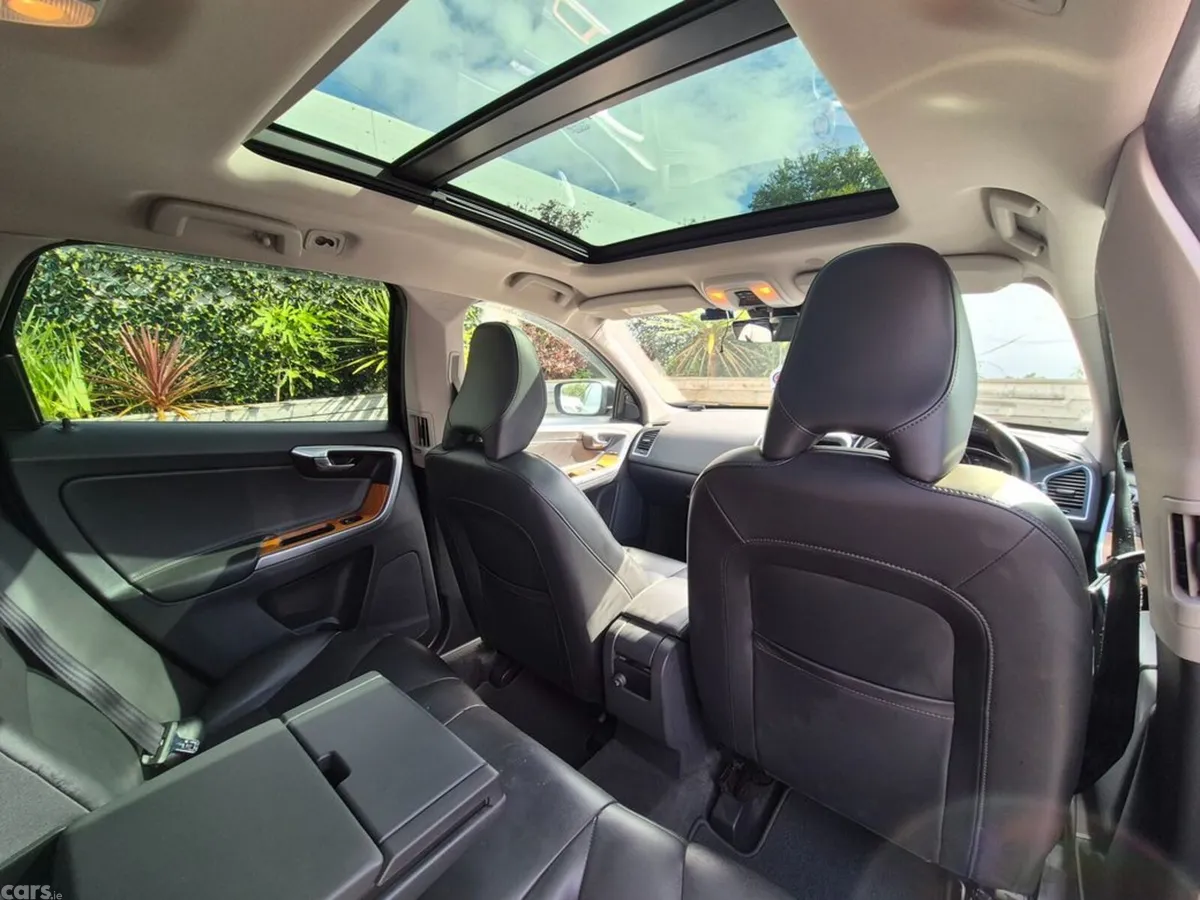 Volvo XC60 SUV, Diesel, 2017, Black
