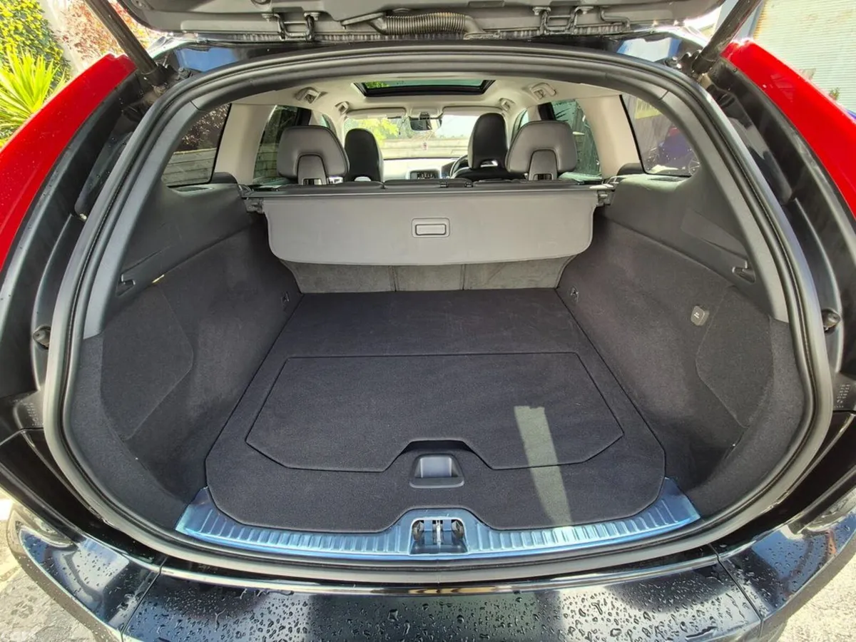 Volvo XC60 SUV, Diesel, 2017, Black