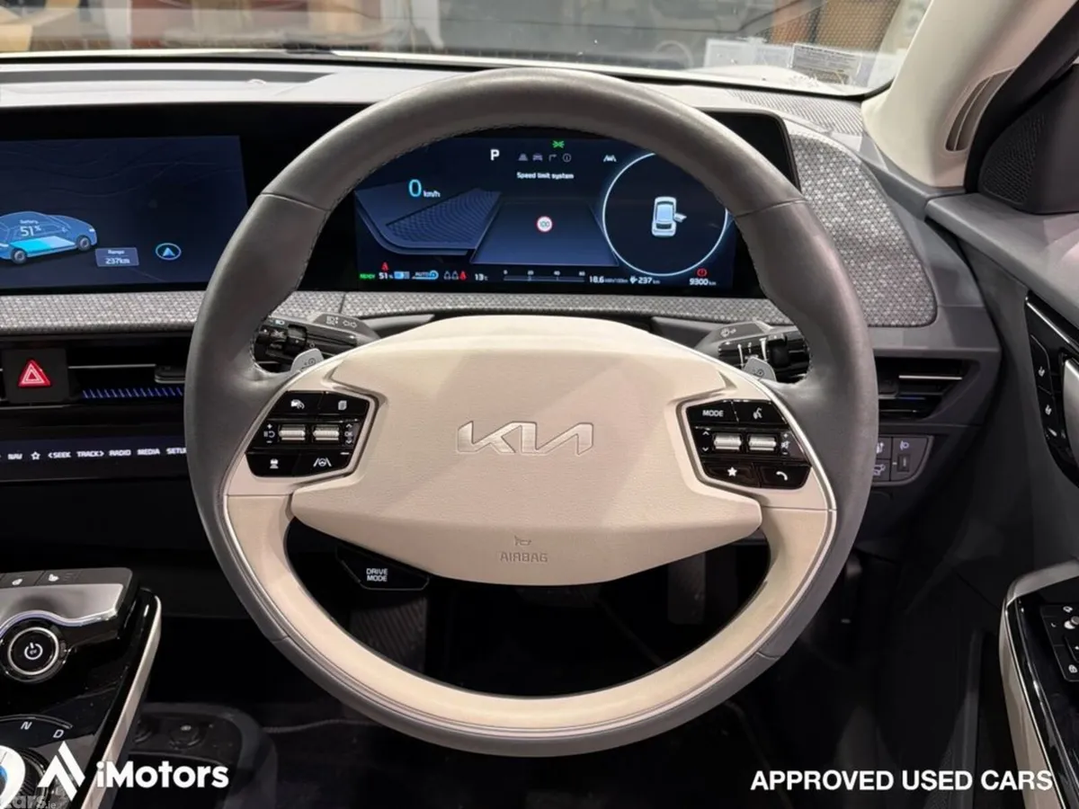Kia EV6 SUV, Electric, 2024, White