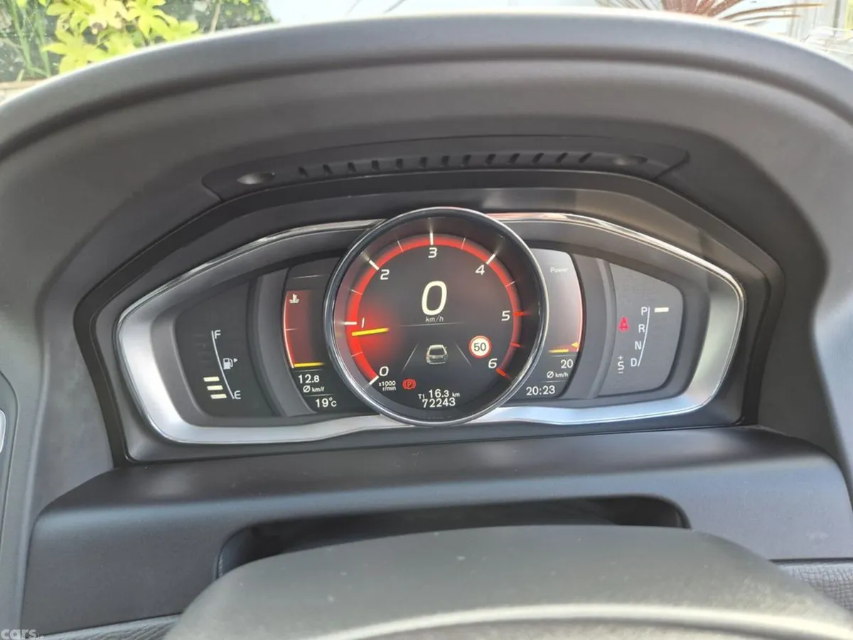 Volvo XC60 SUV, Diesel, 2017, Black