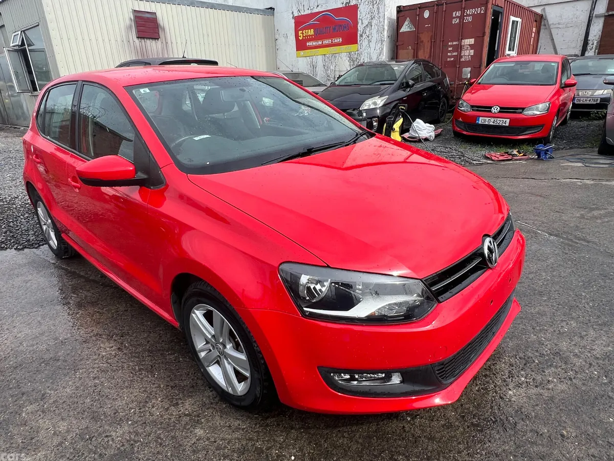 Volkswagen Polo Hatchback, Petrol, 2013, Red