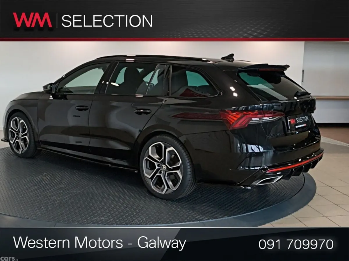 Skoda Octavia Estate, Diesel, 2024, Black