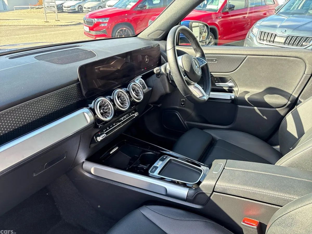 Mercedes-Benz EQB SUV, Electric, 2025, Blue