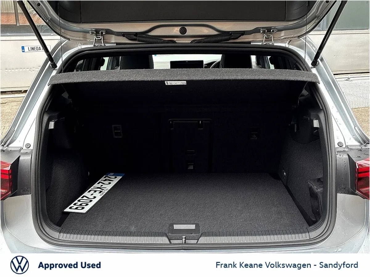 Volkswagen Golf Estate, Diesel, 2024, Grey