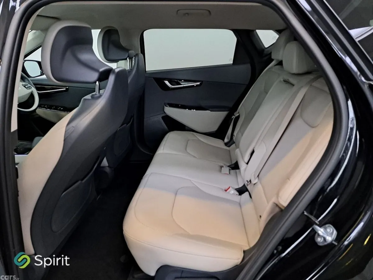 Kia EV6 MPV, Electric, 2024, Black