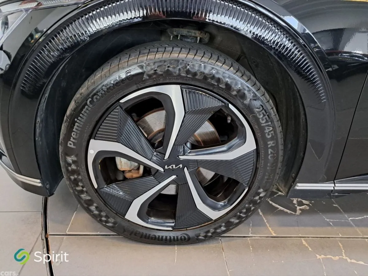 Kia EV6 MPV, Electric, 2024, Black