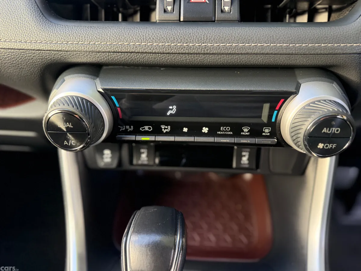 Toyota RAV4 SUV, Petrol Hybrid, 2020, White
