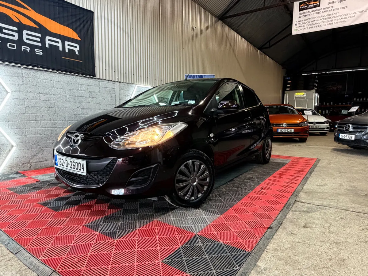 Mazda Demio MPV, Petrol, 2013, Purple