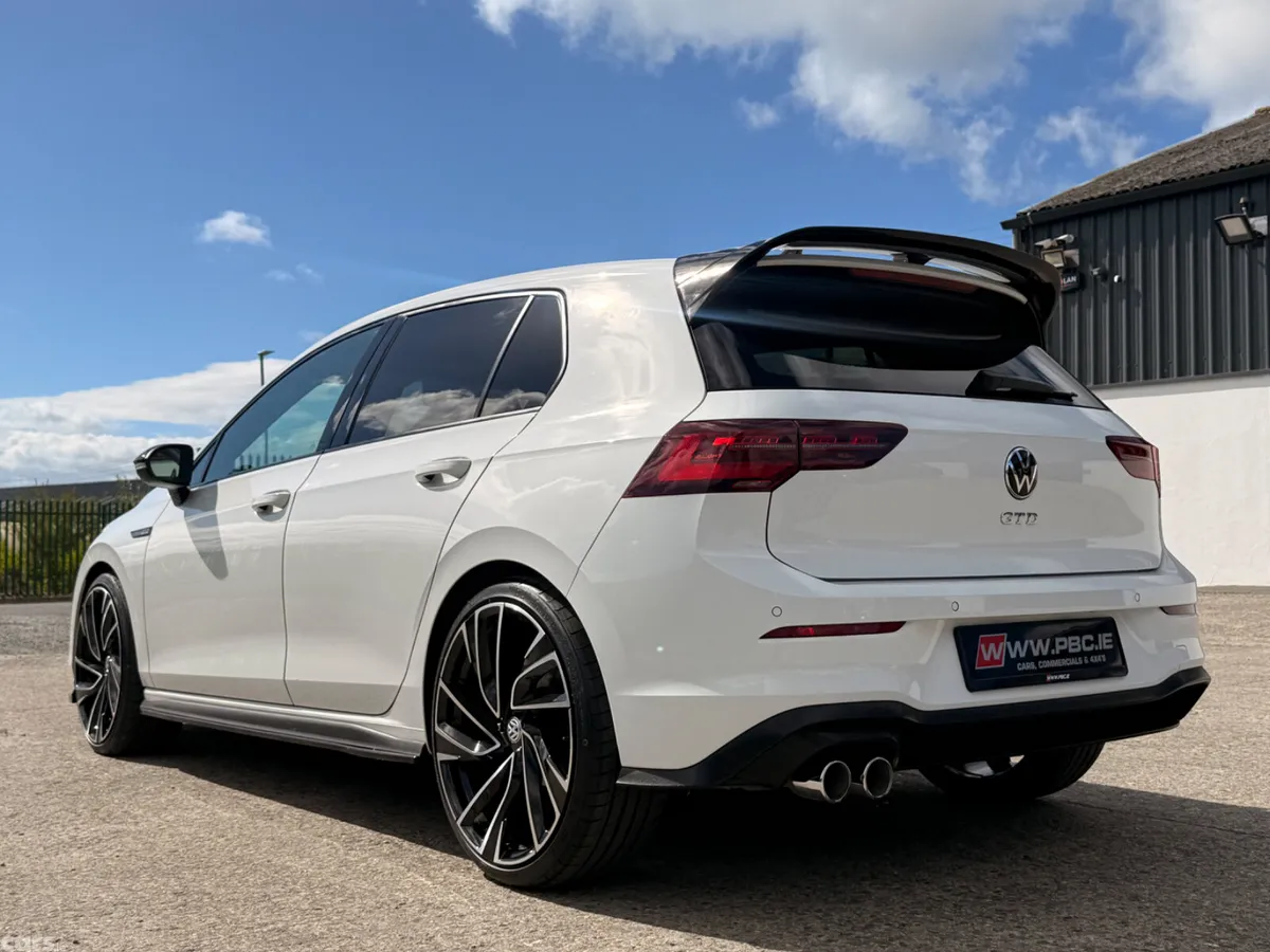 Volkswagen Golf Hatchback, Diesel, 2022, White