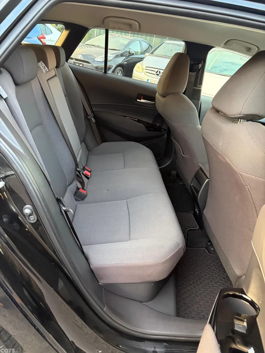 Toyota Corolla Estate, Petrol Hybrid, 2023, Black
