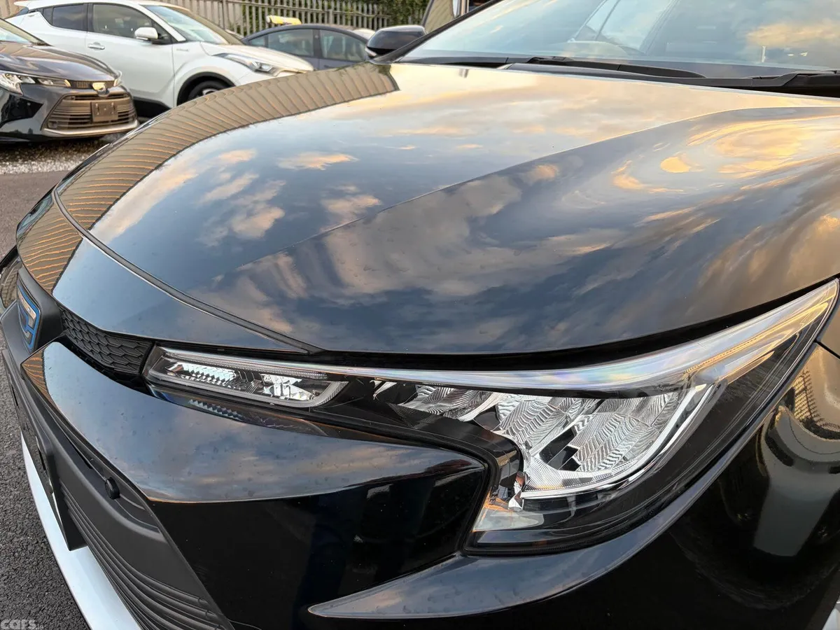 Toyota Corolla Estate, Petrol Hybrid, 2023, Black