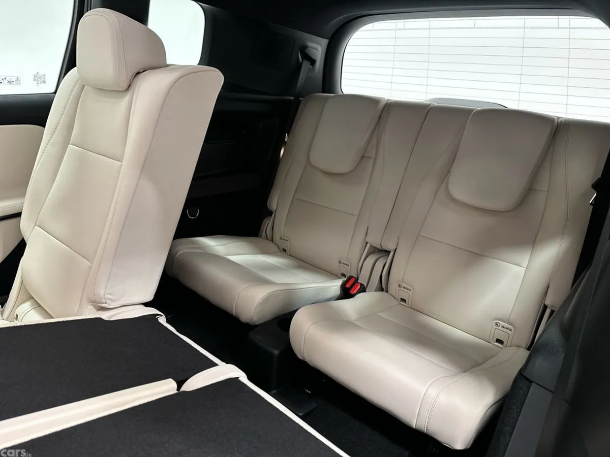 Mercedes-Benz GLB SUV, Electric, 2026, Black