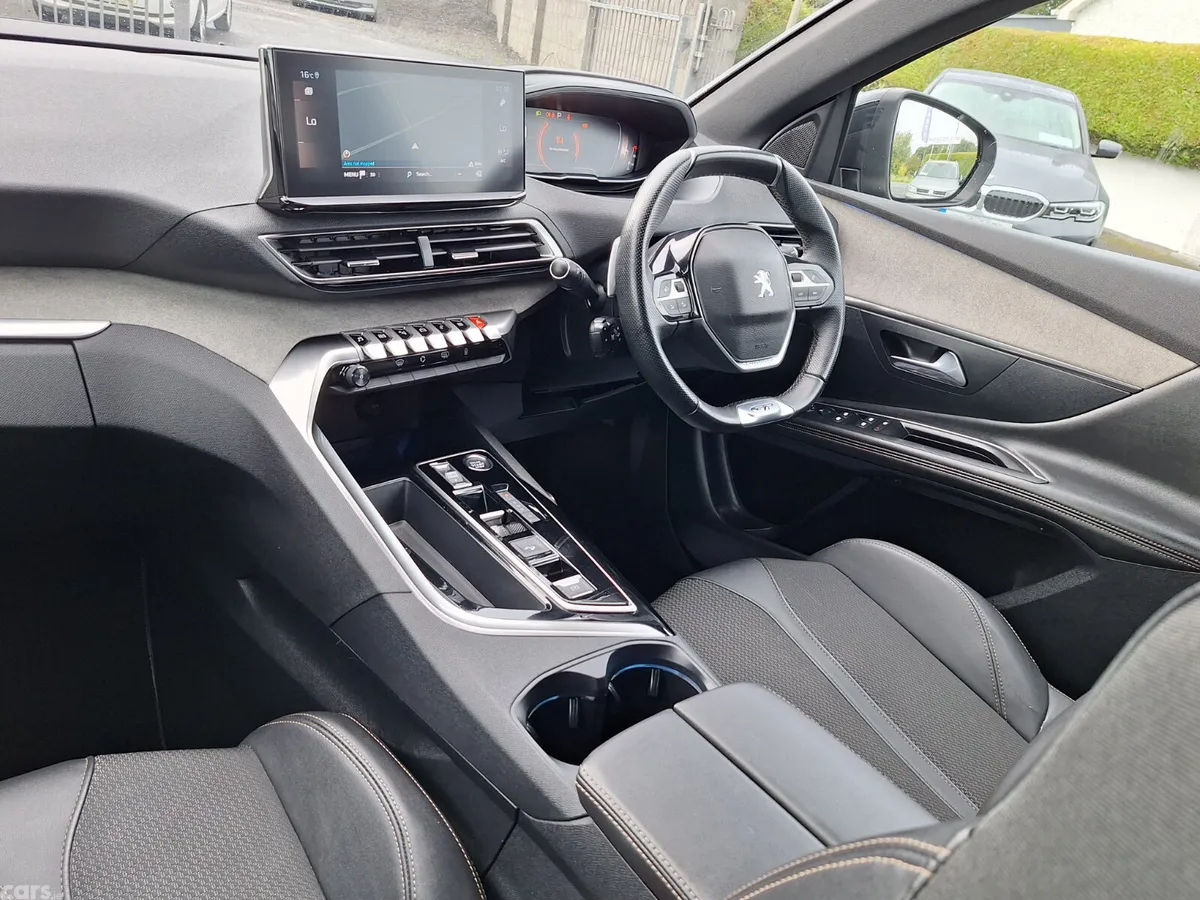 Peugeot 3008 MPV, Diesel, 2024, Black