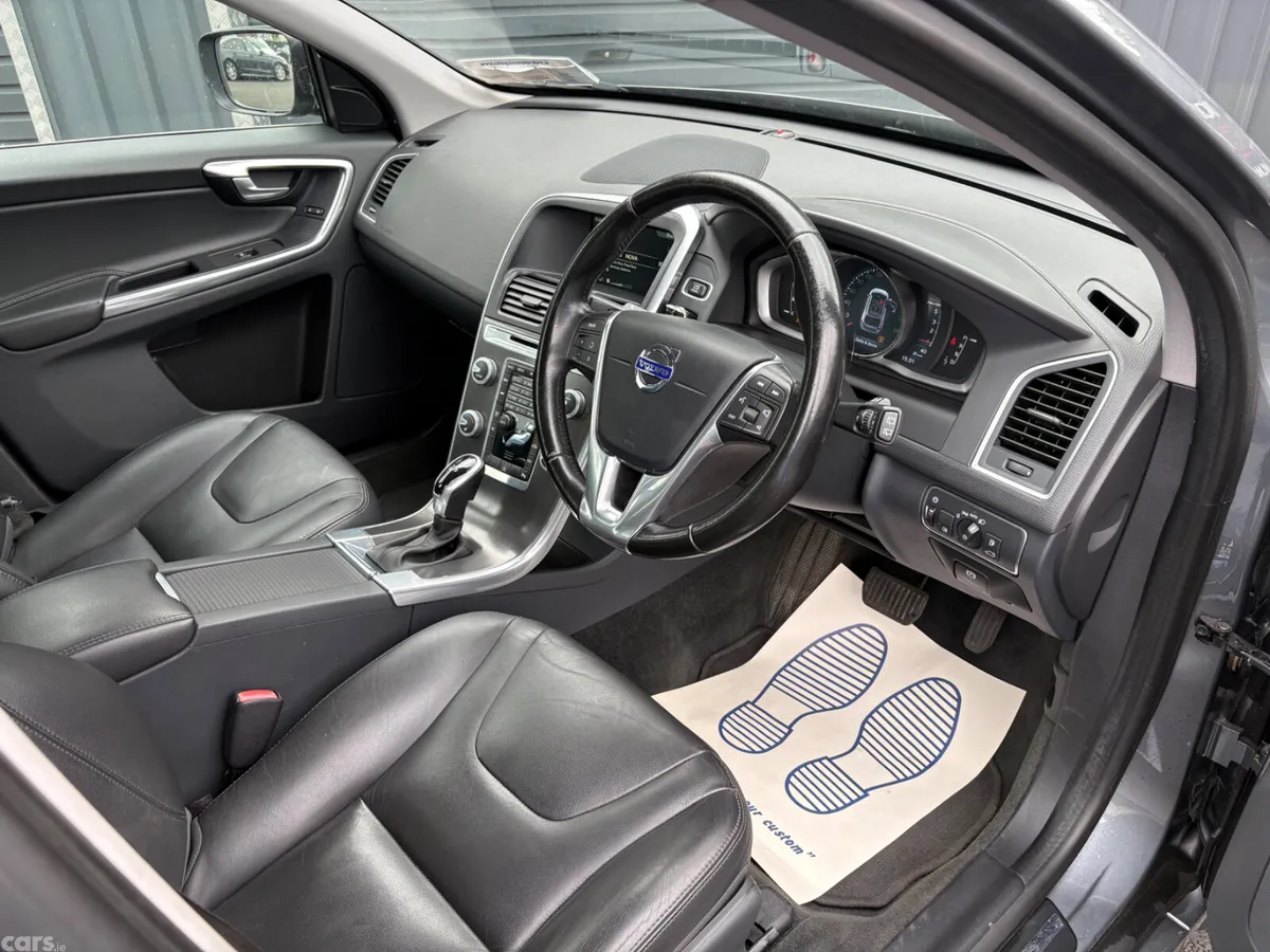 Volvo XC60 SUV, Diesel, 2016, Grey