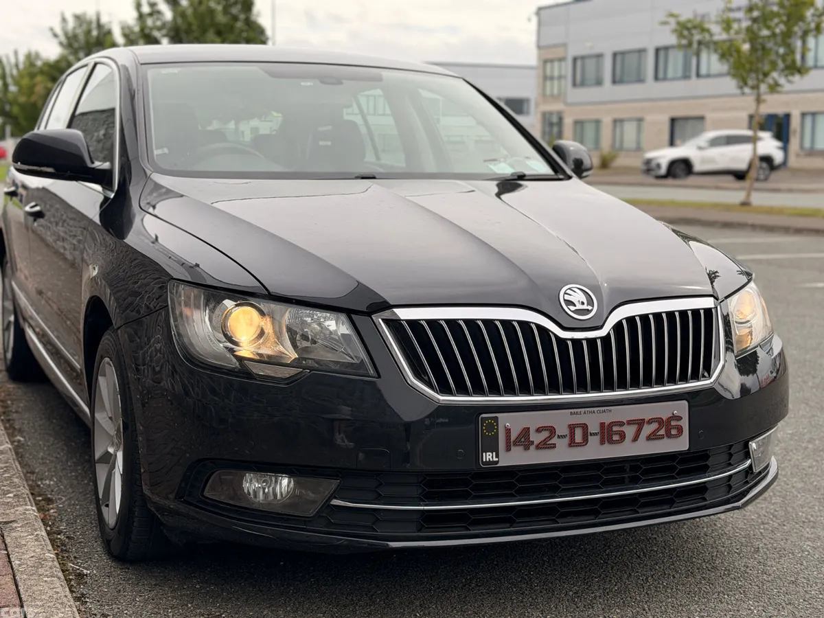 Skoda Superb Saloon, Diesel, 2014, Black