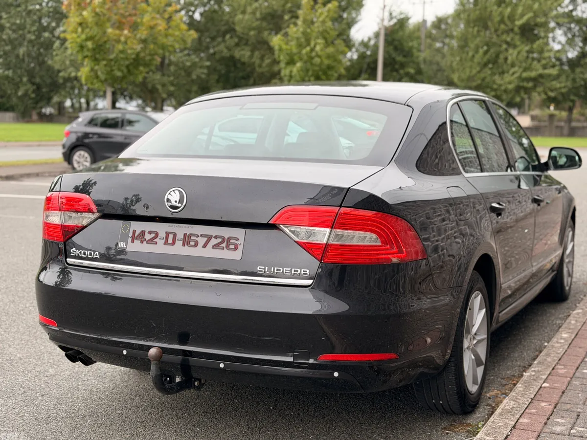 Skoda Superb Saloon, Diesel, 2014, Black