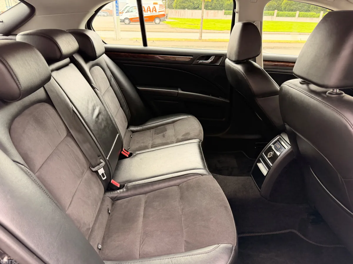 Skoda Superb Saloon, Diesel, 2014, Black