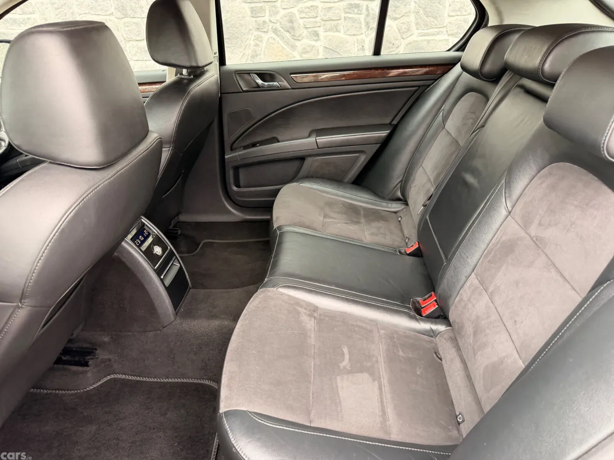 Skoda Superb Saloon, Diesel, 2014, Black