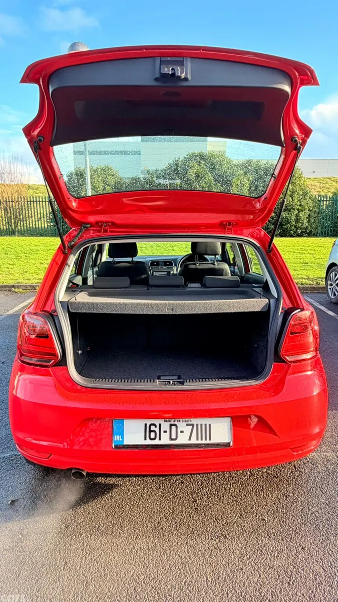 Volkswagen Polo Hatchback, Petrol, 2016, Red