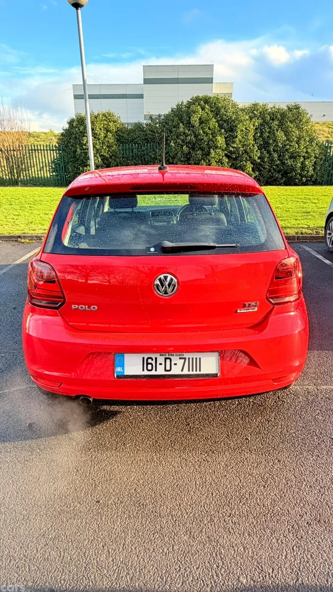 Volkswagen Polo Hatchback, Petrol, 2016, Red