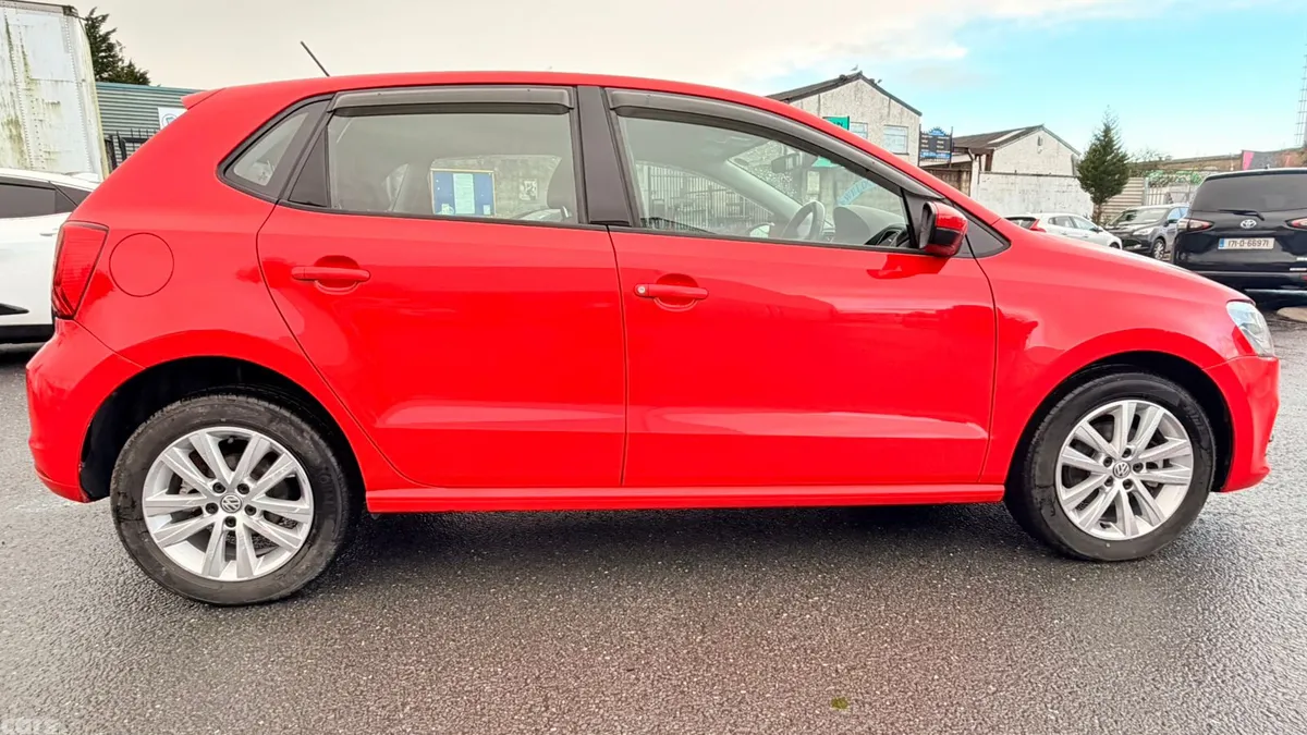 Volkswagen Polo Hatchback, Petrol, 2016, Red