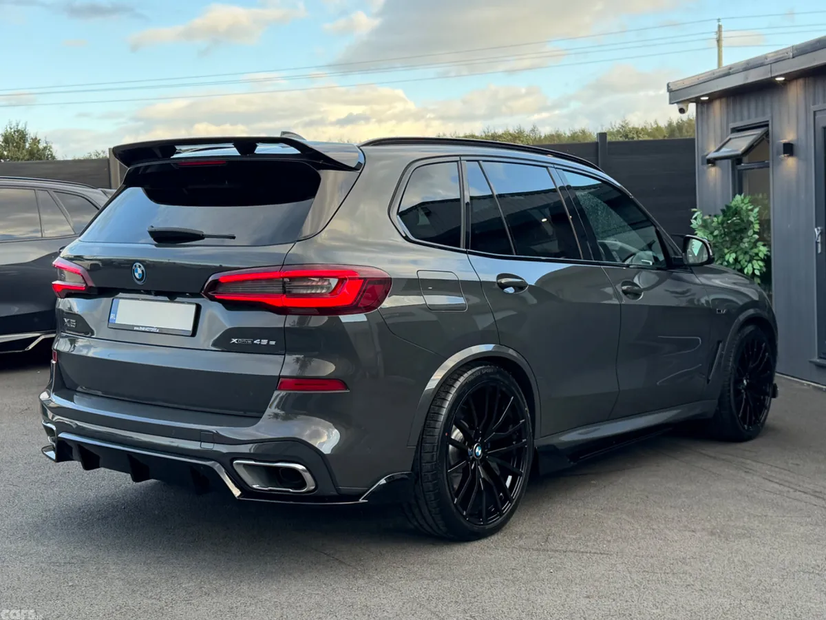 BMW X5 SUV, Petrol Hybrid, 2022, Grey