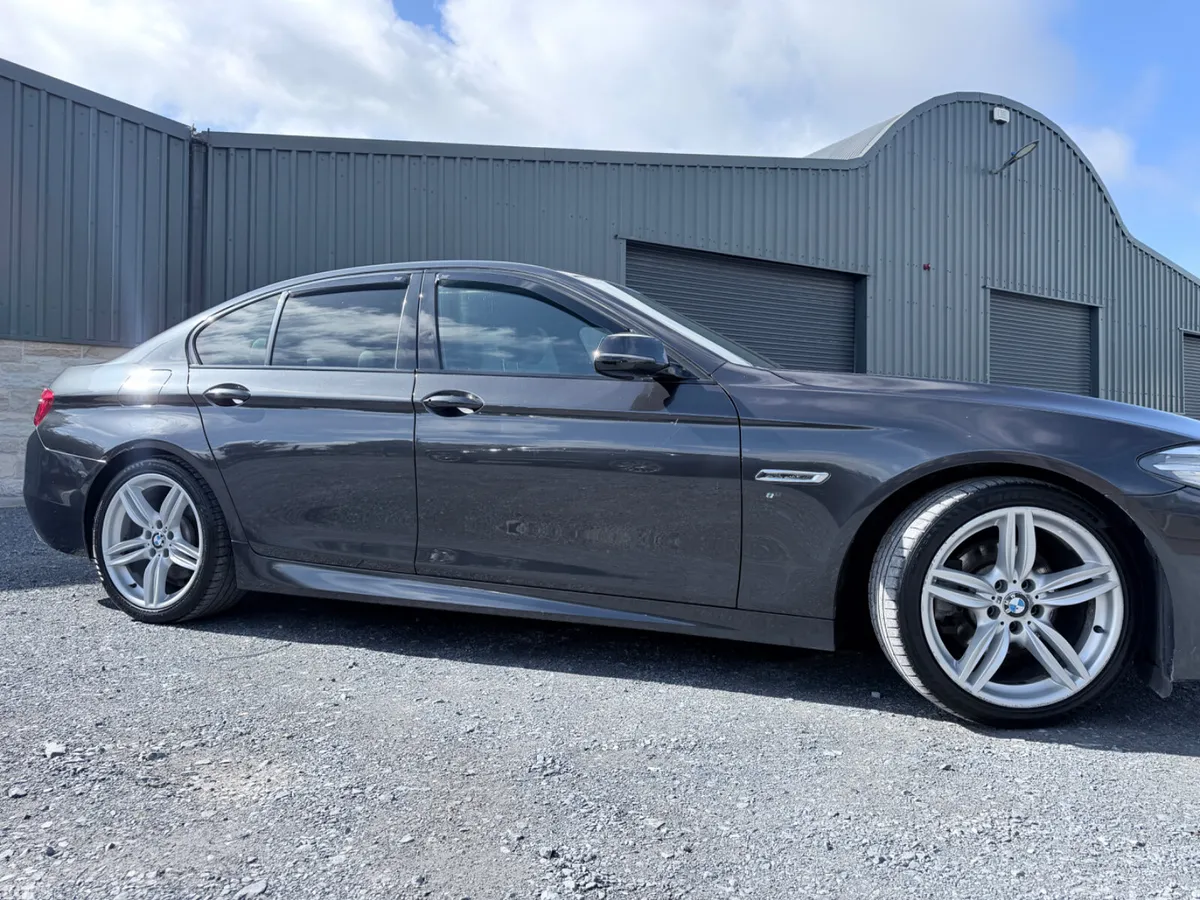 BMW 5-Series Saloon, Diesel, 2013, Grey