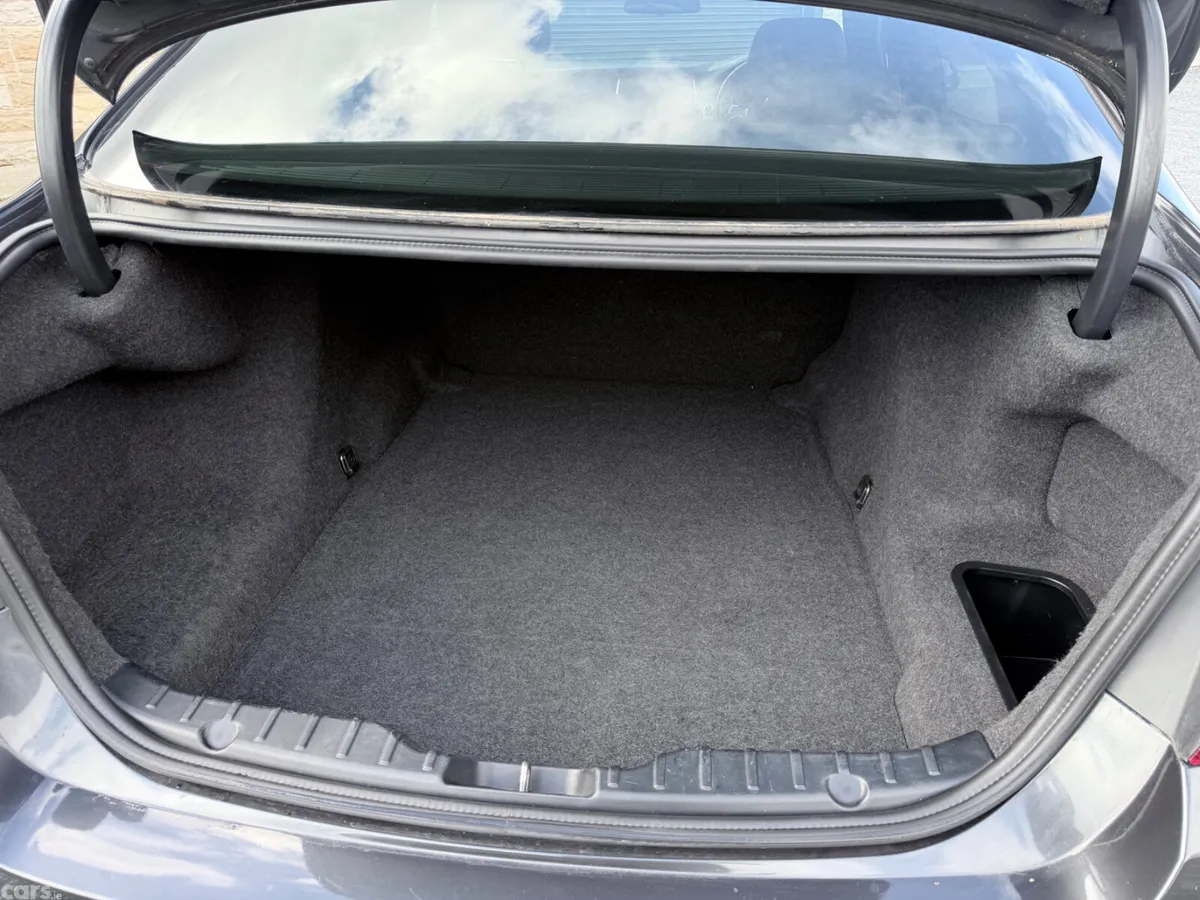 BMW 5-Series Saloon, Diesel, 2013, Grey