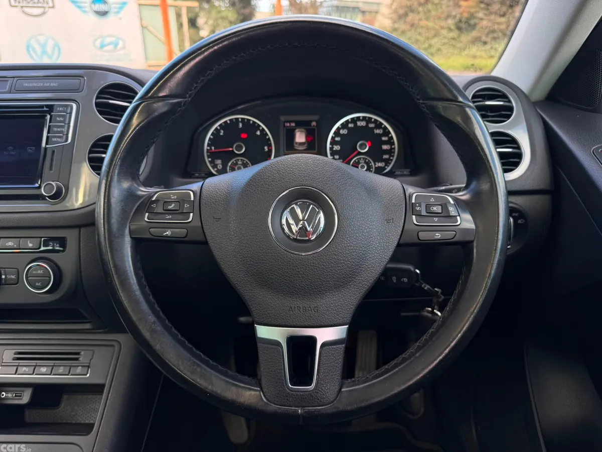 Volkswagen Tiguan SUV, Diesel, 2016, Grey