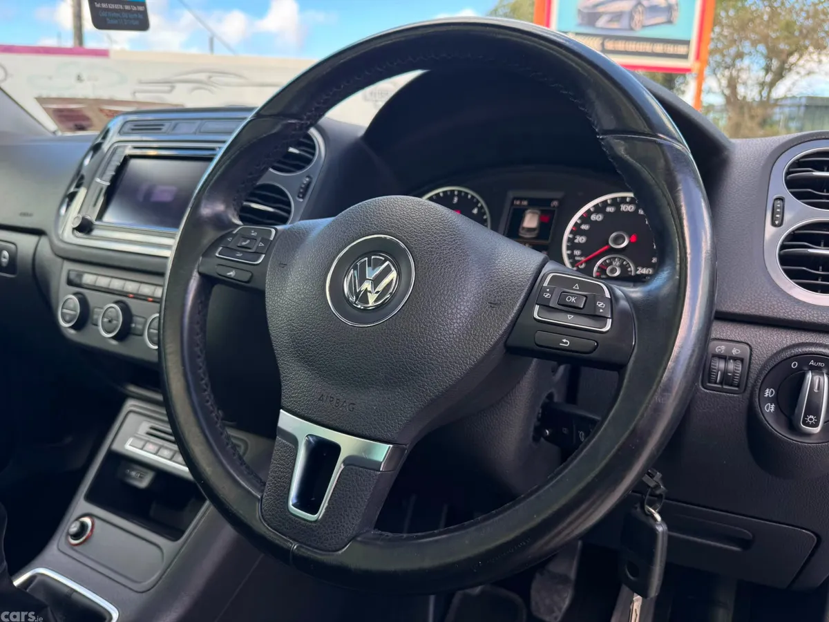 Volkswagen Tiguan SUV, Diesel, 2016, Grey