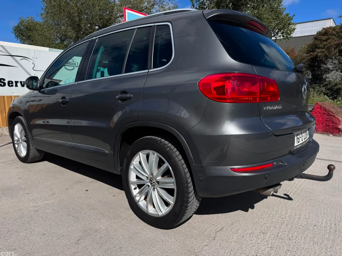 Volkswagen Tiguan SUV, Diesel, 2016, Grey