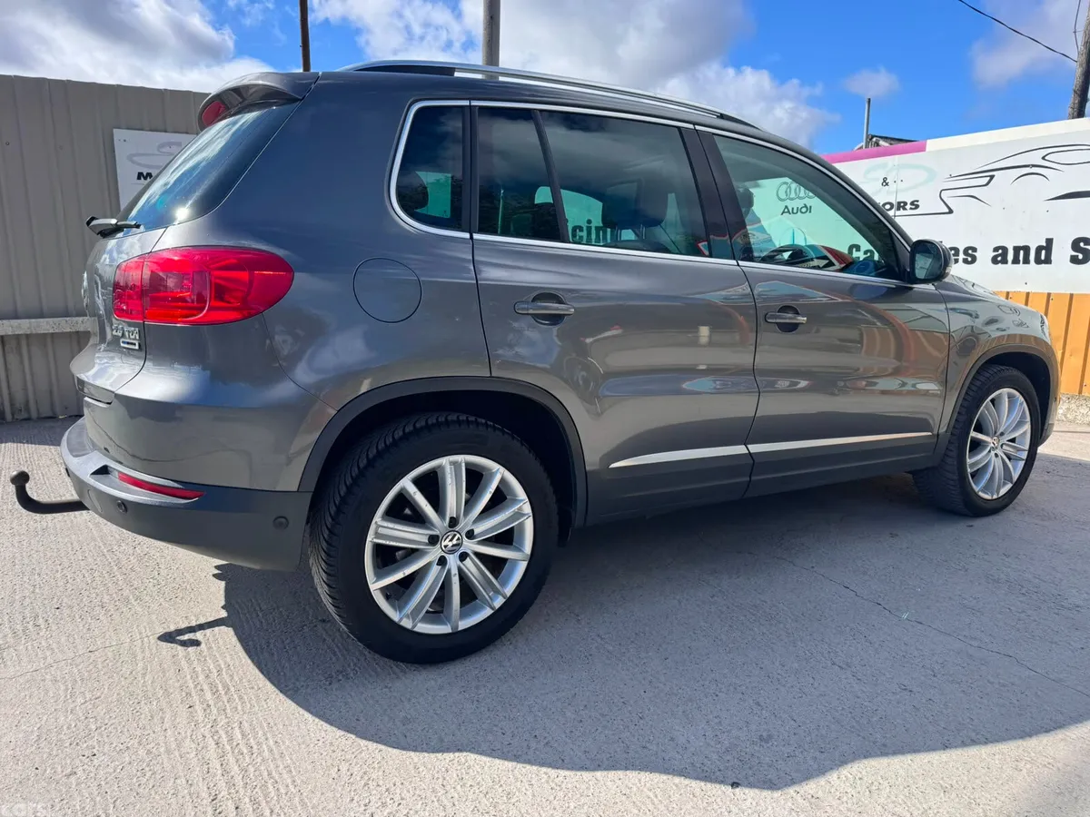 Volkswagen Tiguan SUV, Diesel, 2016, Grey