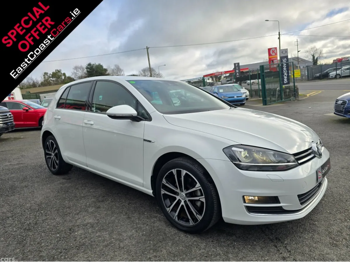 Volkswagen Golf Hatchback, Petrol, 2014, White