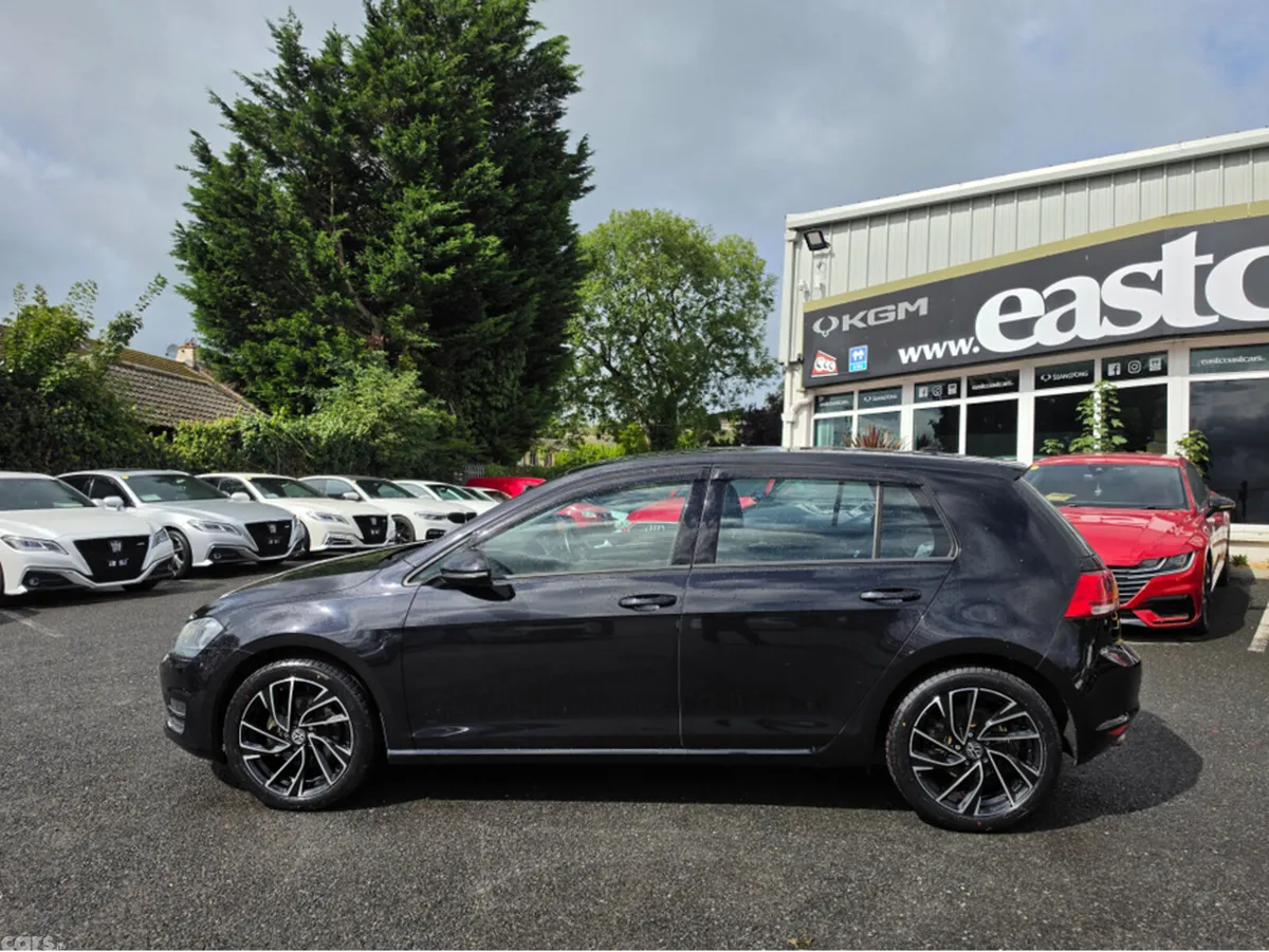 Volkswagen Golf Hatchback, Petrol, 2015, Black