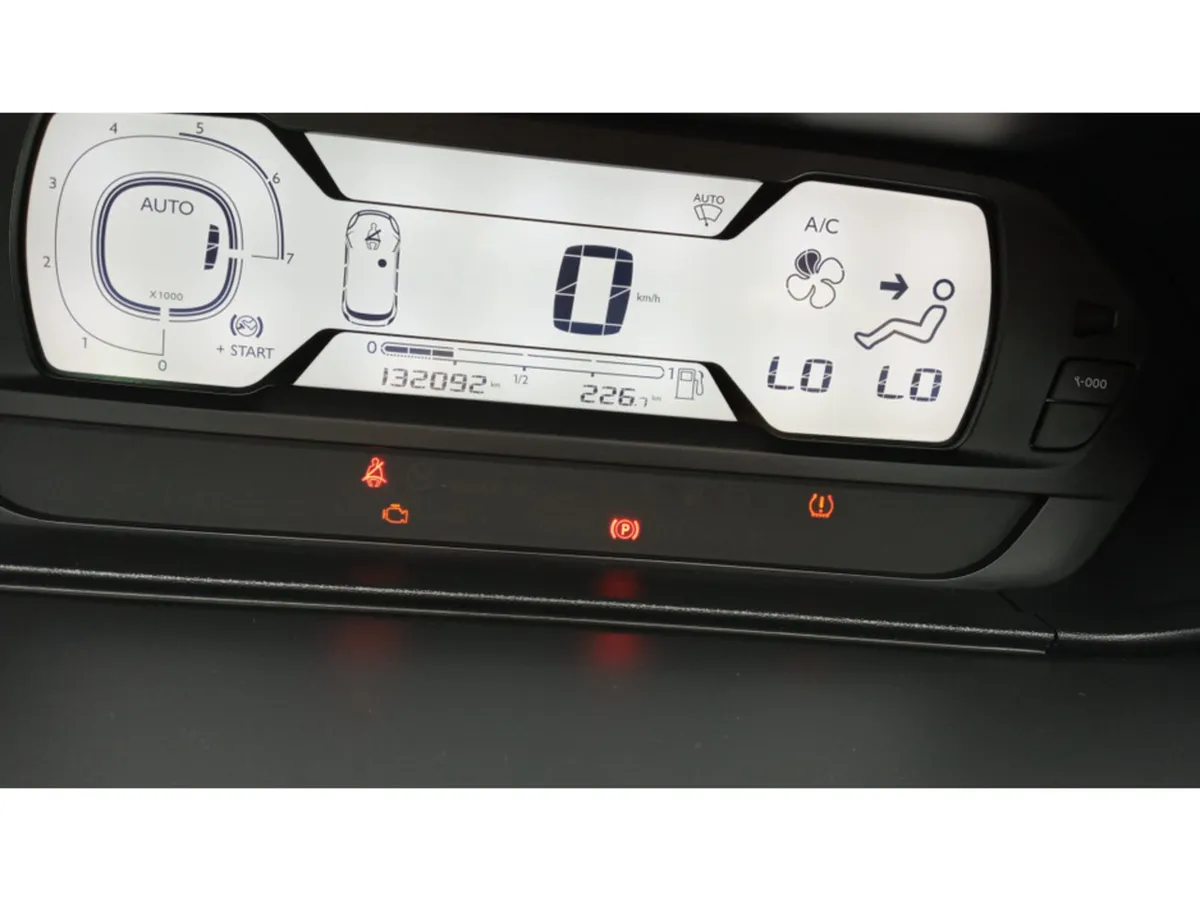 Citroen Grand C4 Picasso MPV, Diesel, 2014, Silver